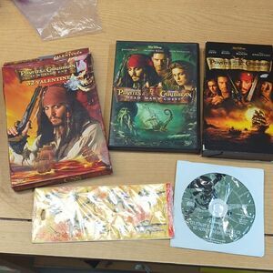Disney Pirates of the Caribbean 34 Valentines‎ With Tattoos NIB, stickers, DVD